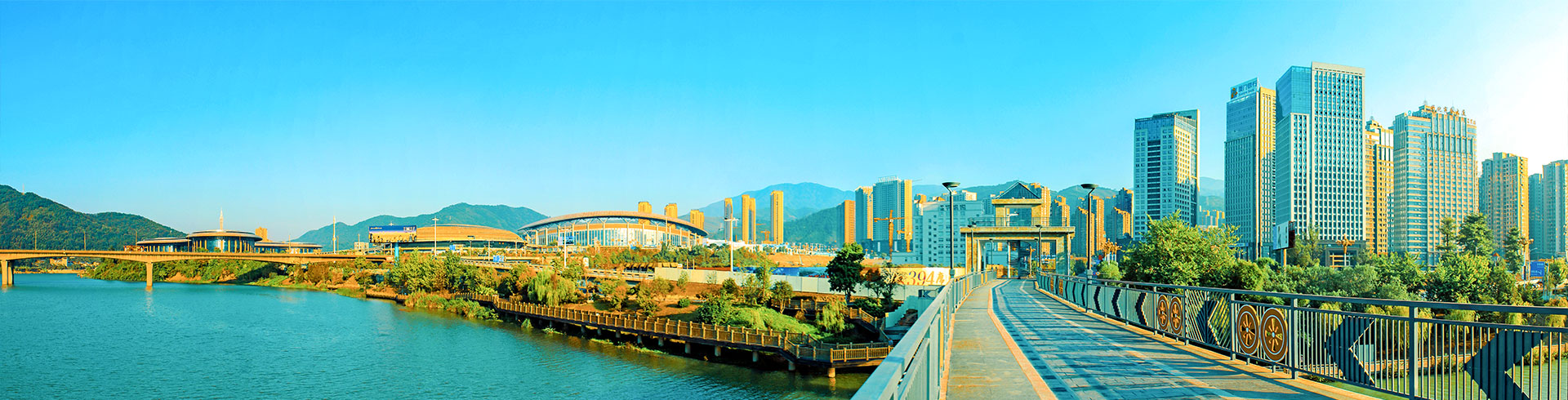 ���Ź��ʹ���-׷�󿵽�,����һ��չ