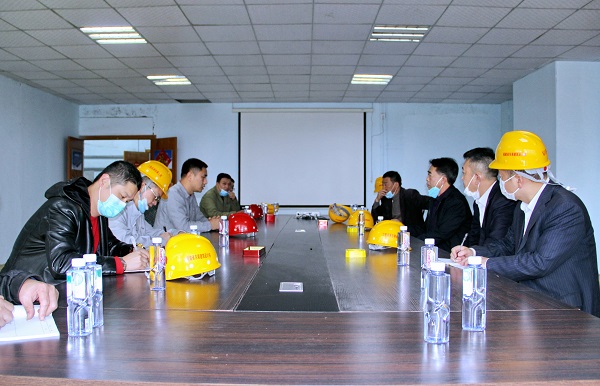 ���Ź��ʹ���-׷�󿵽�,����һ��չ